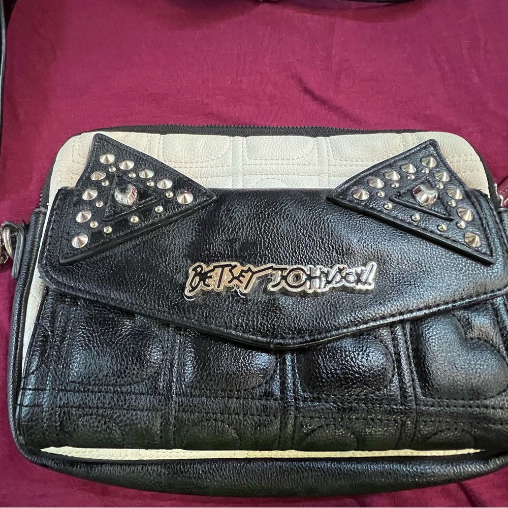 Betsey Johnson Black and Cream Crossbody Bag with Bow